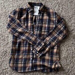 Brandy Melville Women’s Plaid Button-Down Shirt